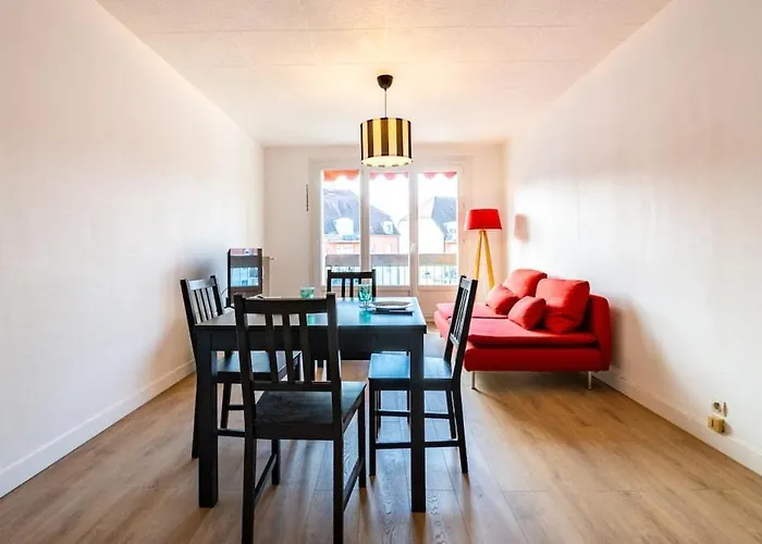 Le Rouge - Close To Bsb Daire